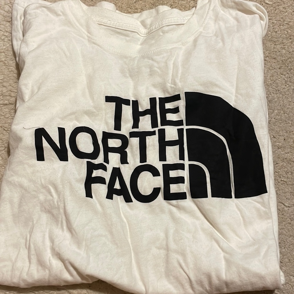 Men’s North Face Shirt